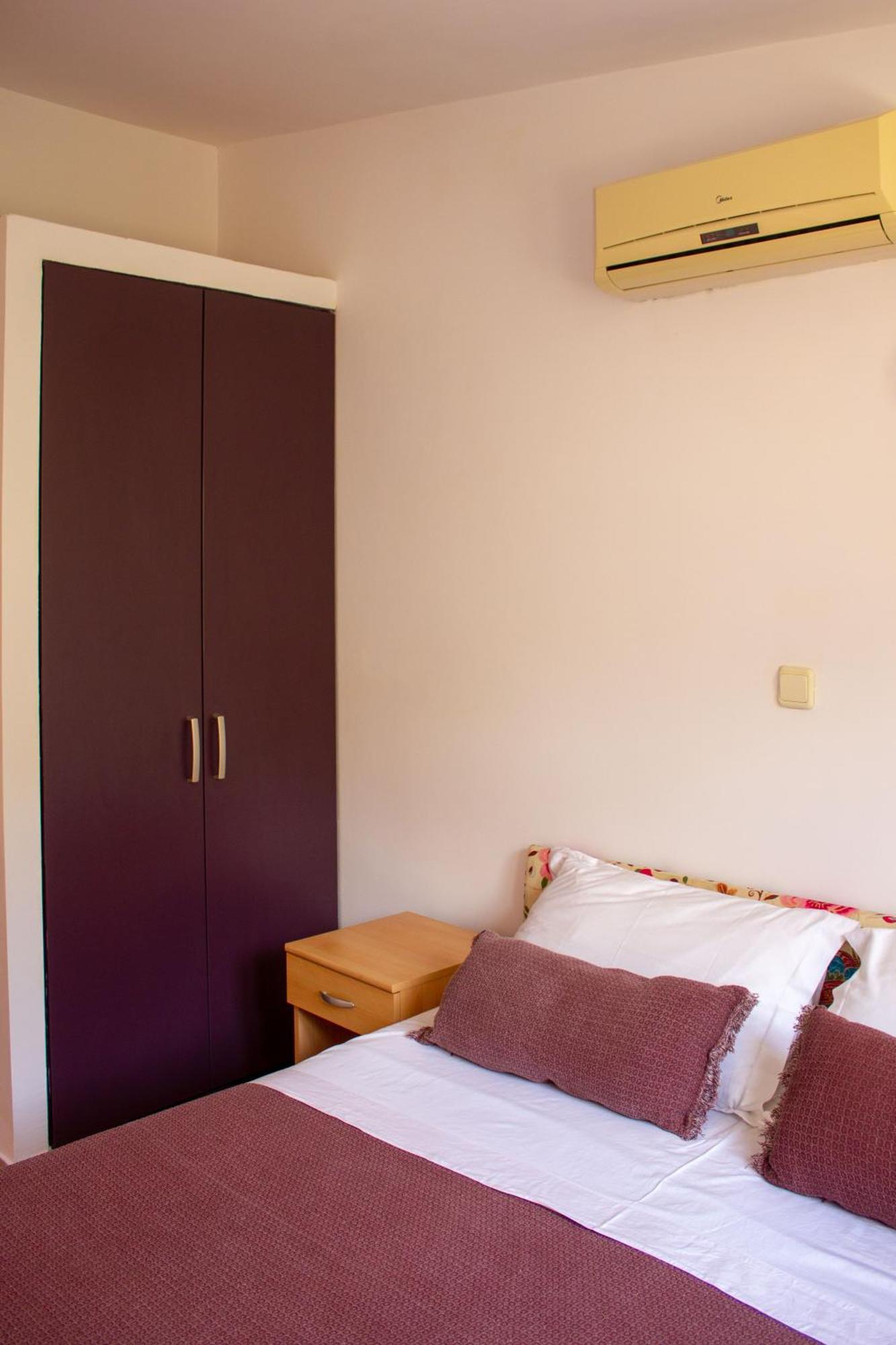 Divna Apartments And Rooms Racisce Luaran gambar